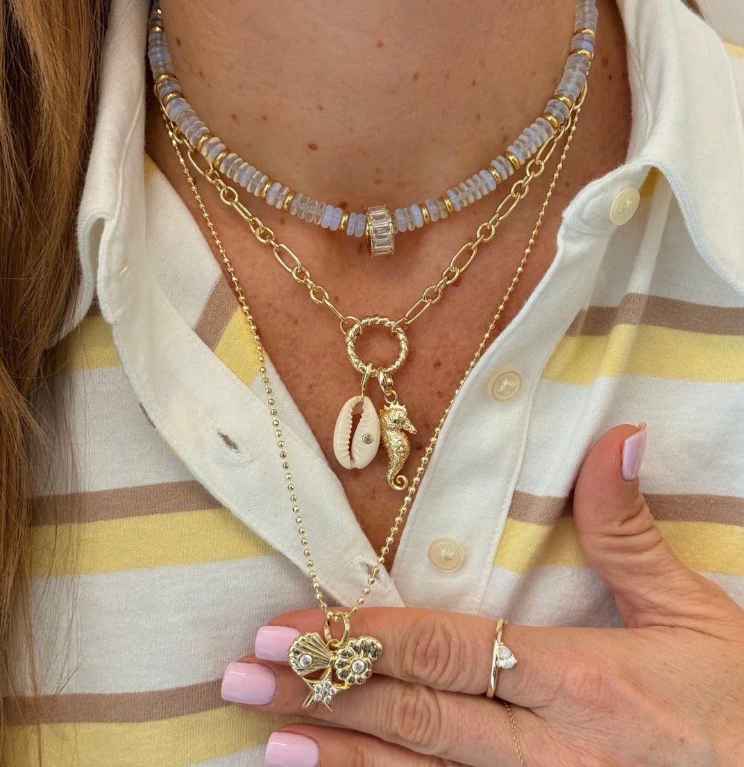 GOLDEN TIDE SEAHORSE CHARM
