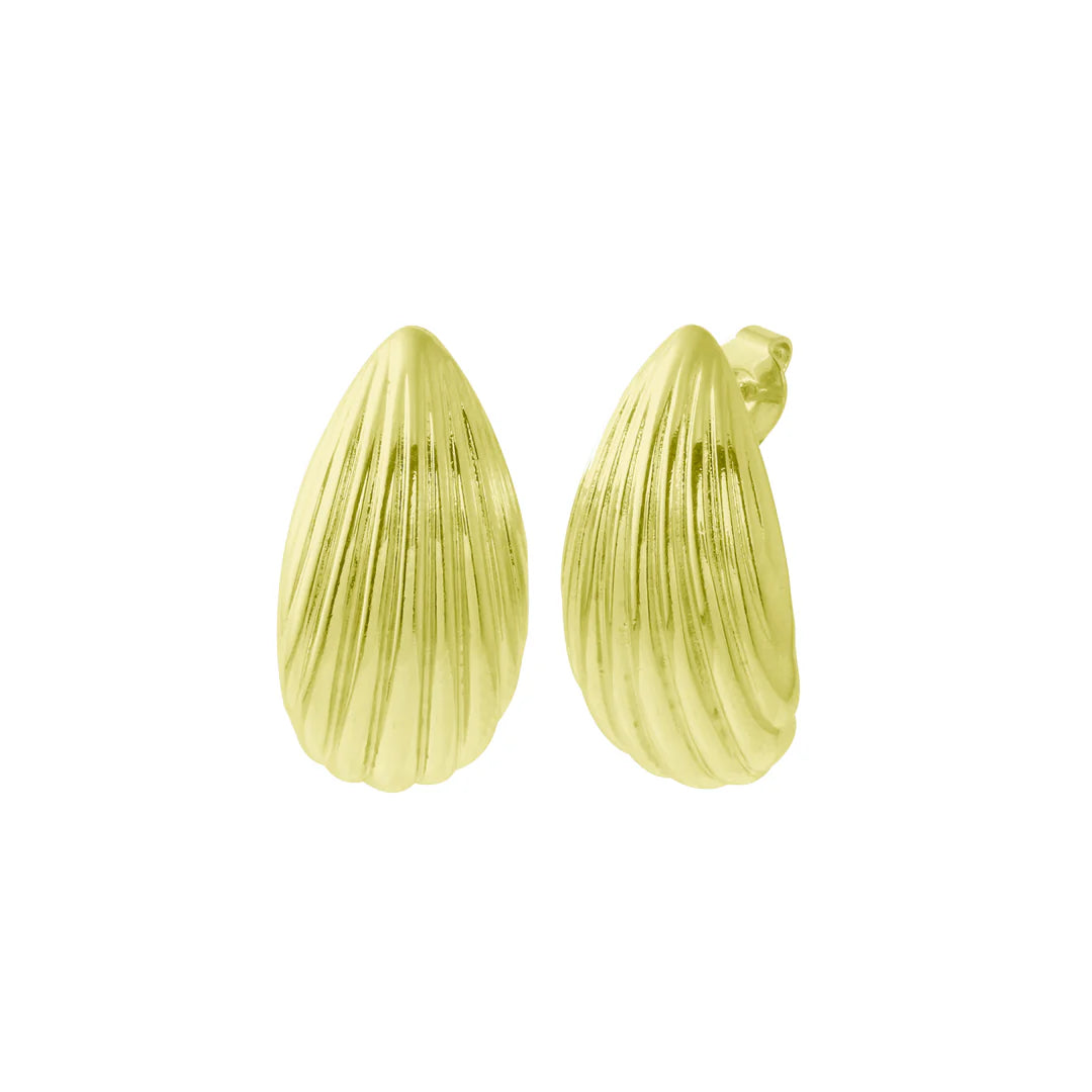 GOLD FLUTED DROP EARRINGS