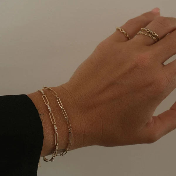 Single link paperclip chain bracelet