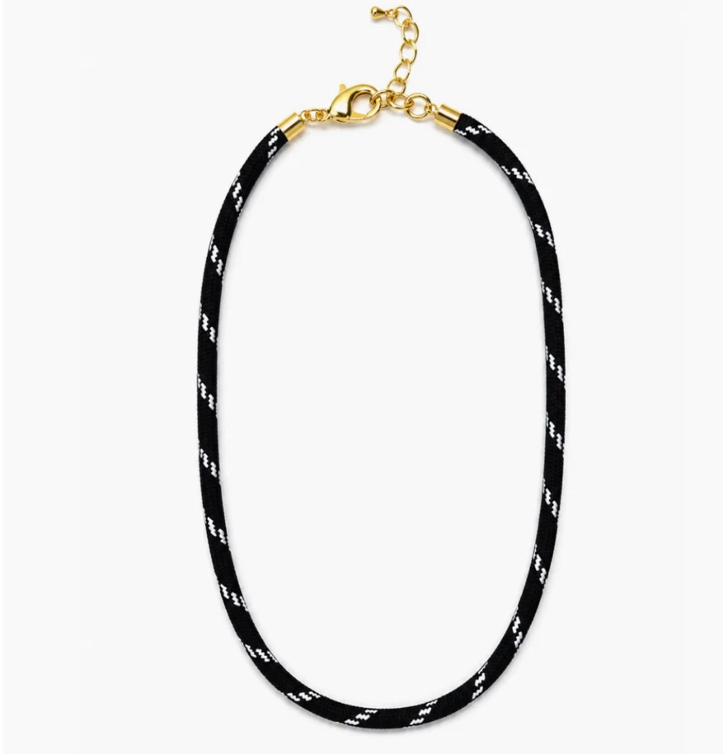 BLACK VOYAGE CORD NECKLACE